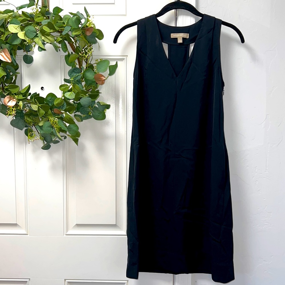 Banana republic dress with pockets!!
